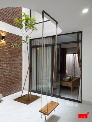 Nhà phố 2,5 tầng chi phí thi công 1,25 tỷ - EN