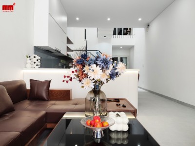 Trinh House - Nhà phố ấn tượng với mặt tiền độc đáo