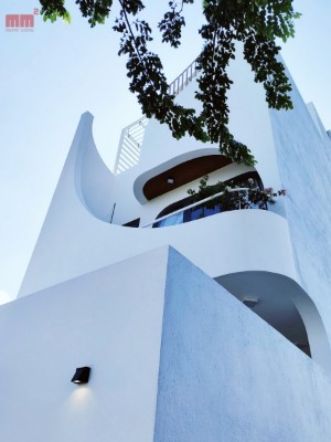Trinh house - Mẫu nhà phố đường nét ấn tượng, độc đáo