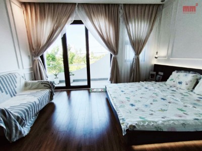 Trinh house - Mẫu nhà phố đường nét ấn tượng, độc đáo